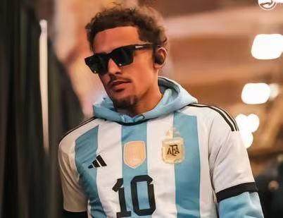 开云在线-【夜读】约基奇逆天3双刷爆历史!