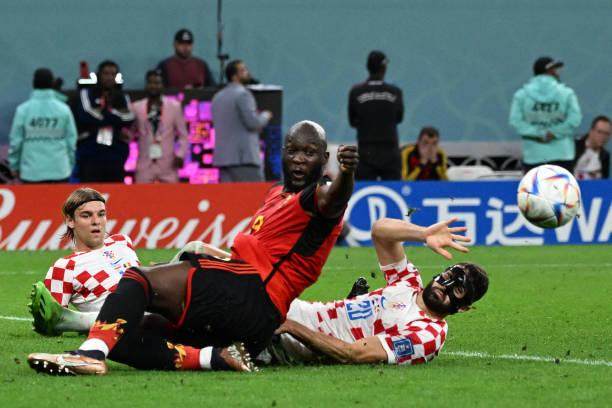 开云在线-把正剧演成喜剧的憨憨，卢卡库诠释足球以快乐为本