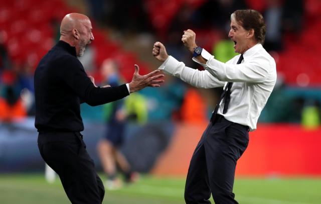 【人物】曼奇尼名帅进化论：从蓝衣弃儿到国家英雄