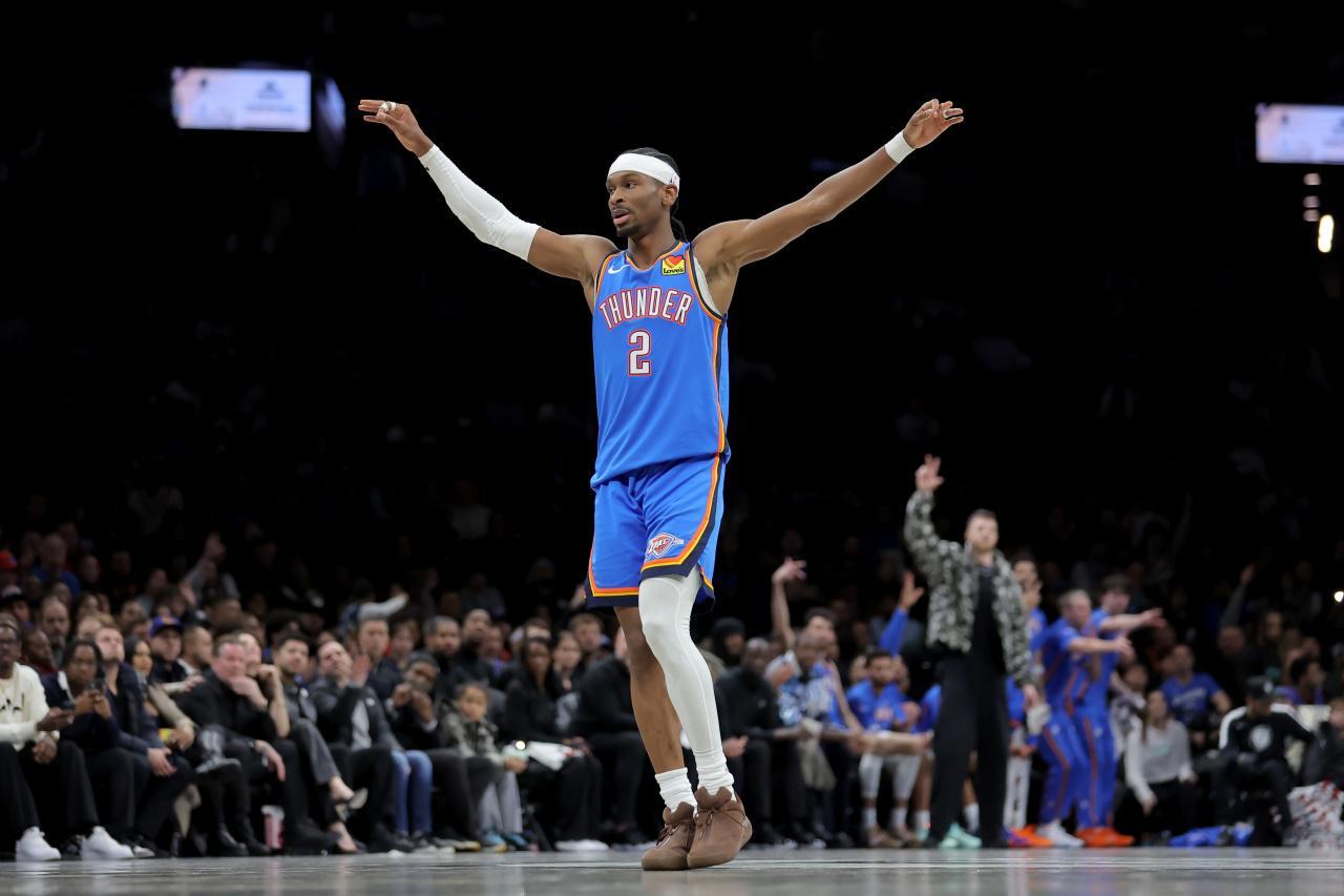 开云在线-SGA你太狠，都说你靠哨子，今天42+4+8，达成NBA历史独一无二纪录